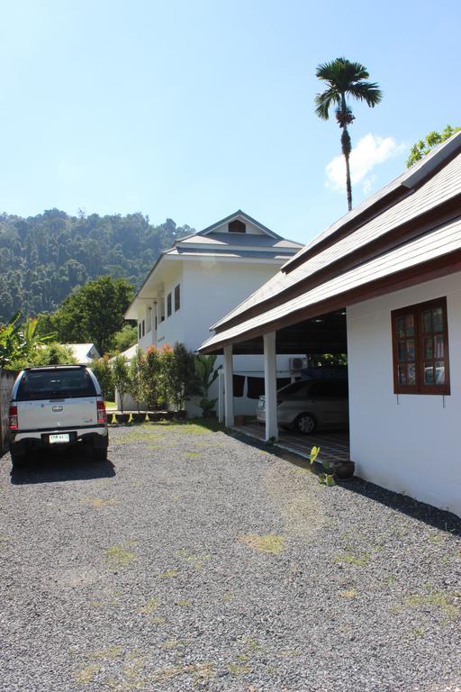 Villa Colina Khao Lak Rooms And Bungalows - Adults Only 外观 照片
