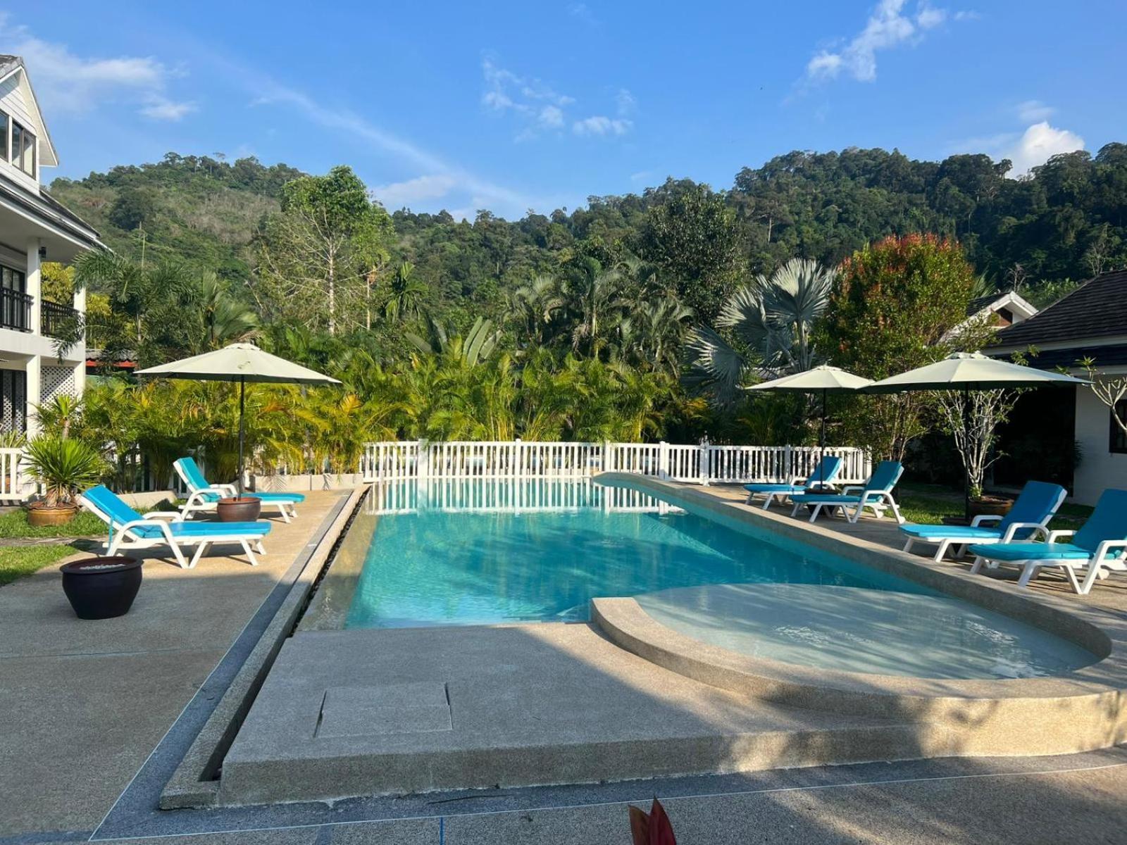 Villa Colina Khao Lak Rooms And Bungalows - Adults Only 外观 照片